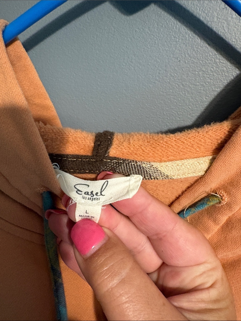 easel Orange Hoodie with Mixed-Pattern Sleeves - Picture 4 of 4